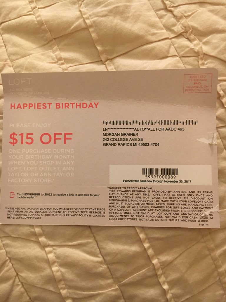 morgangrainer's tweet photo. Got this in the mail, but the card must have fallen off or someone stole it 😔 #thissucks @LOFT #nohappybirthdayforme https://t.co/E5gdpMYLku