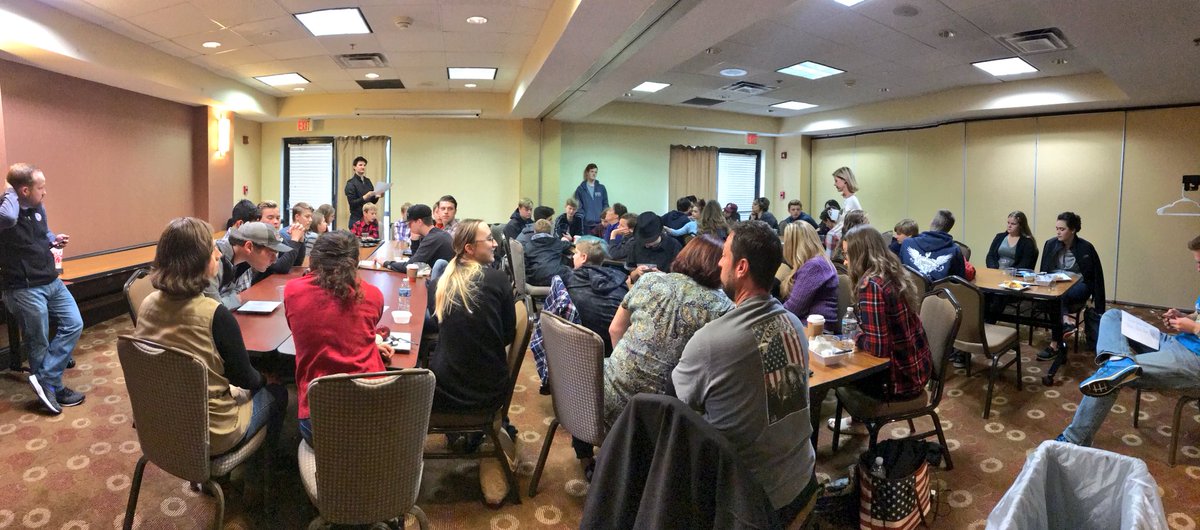 elliott_echols's tweet photo. .@rpv_drew, @PhilJarvis87, &amp; @natbell321 getting the @GenJHQ team ready to go knock for @EdWGillespie @JillHVogel @JohnAdamsforVA #LeadRight https://t.co/QnE7452DTf