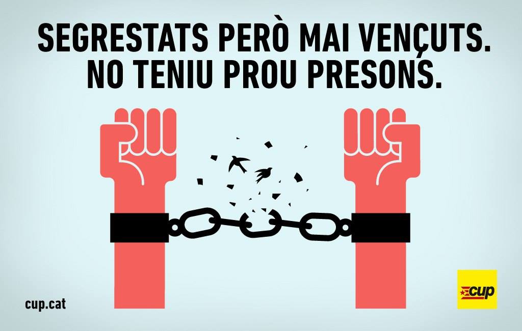 No teniu pas prou acer per poder forjar cadenes i tenir emmanillat un poble sencer. Segrestats, però mai vençuts!