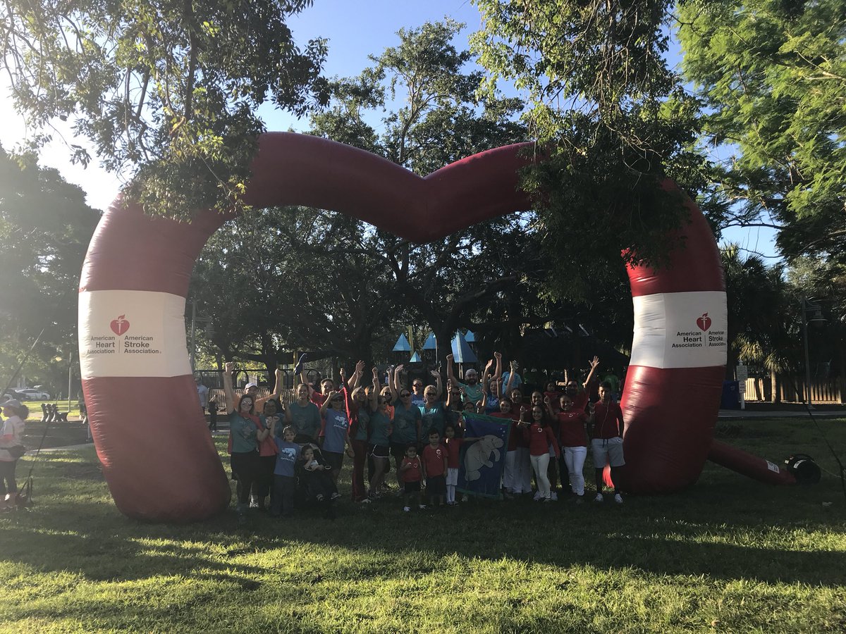 ManateeinMotion's tweet photo. #Manatee staff &amp; families have a big #HEART for #health &amp; #wellness @ManateeCCPS @collierschools  #Heartstrong #CollierHeartWalk #AHA #Red https://t.co/F9H9TBMulN