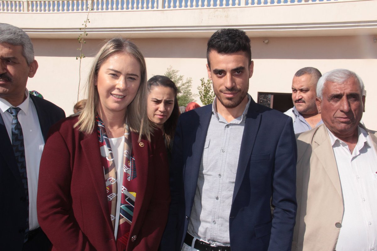 Toplantıdan sonra teşkilat olarak 
Milletvekilimiz Sn Ceyda Bölünmez Çankırı ve İl Baskanımız M. Ali Dündar ile hatıra fotoğrafı çekinildik.