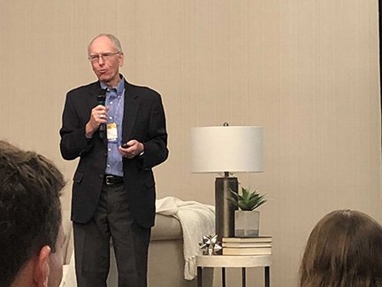 RalphZobell's tweet photo. Yesterday at #ycopyright2017 symposium I enjoyed #GoCougs Brian Crane tell of Pickles comic strip in Pres. Oval Office to lining bird cage https://t.co/onxWdxs1sh