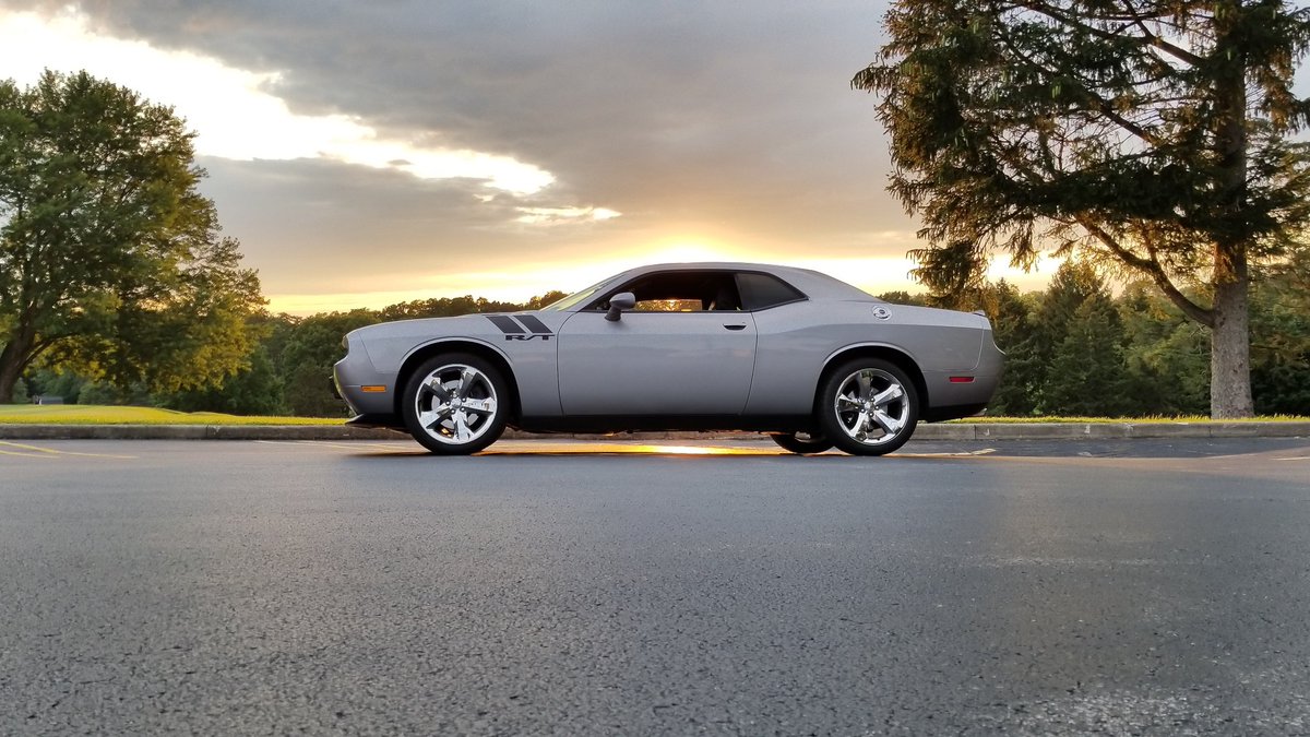 ChallengerJoe's tweet photo. #SideShotSaturday #ThinkPositive #BeDriven #ThatsMyDodge #ChallengeroftheDay @DonateLife @mtfbiologics @kdwho @_JRWitt @BobWessel64 @Dodge https://t.co/ZVcjCeWf51