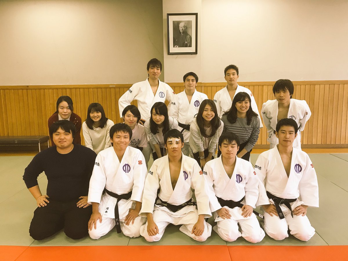 順天堂大学医学部柔道部 A Twitter 本日は関東医科大会でした 団体戦はベスト8 個人戦でもベスト8まで勝ち上がりました 団体戦プレイヤー 個人戦プレイヤーともによく頑張ったと思います 会場へ来てくださったobの皆様 応援ありがとうございました