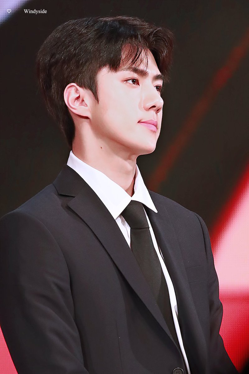 hoshiumiwayv's tweet photo. nossa sehuna https://t.co/yDlUaEgJeK