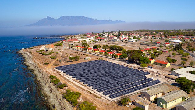 Robben Island gets R25m solar plant ow.ly/F0CX30gk67a 

#RobbenIsland #CapeTown #SouthAfrica #SolarPower #Innovation #Diesel