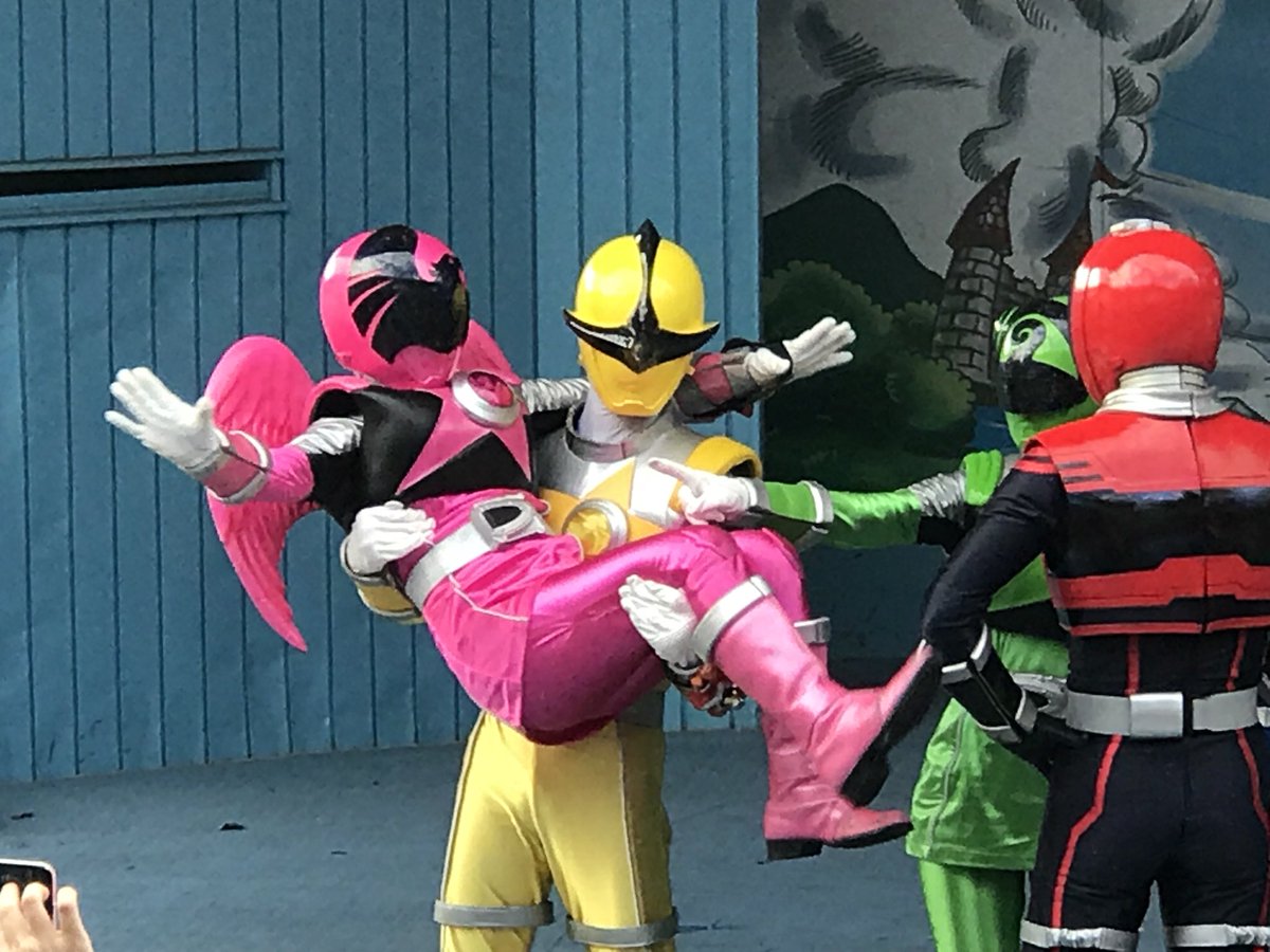 Hym モンパ キュウレンジャーショー カジキイエロー ワシピンク Hym モンパ キュウレンジャーショー カジキイエロー ワシピンク