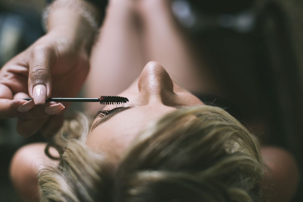 WedEditorials's tweet photo. Shallow depth of field on Christie's lashes with a #Nikon #50mm 1.4 https://t.co/wYg82HdMJ0