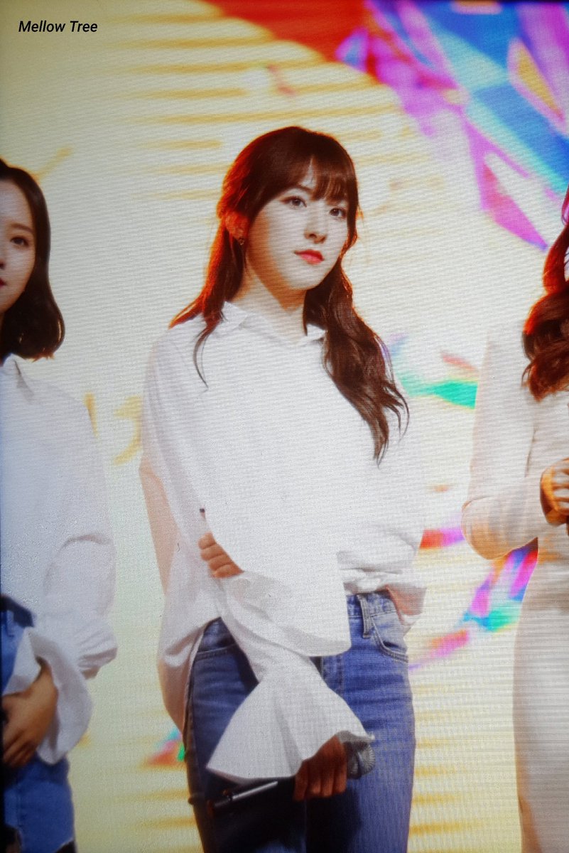 171104  IEF2017 이스포츠 대학리그 Preview
#우주소녀 #은서 🌳
<a href="/WJSN_Cosmic/">우주소녀</a>

제주에서도 빛나는 미모😍😍
오늘 또 한 번 반하고 갑니다>_<💕
반묶음 진짜 너무 좋아 ㅠㅠㅠㅠㅠㅠㅠ