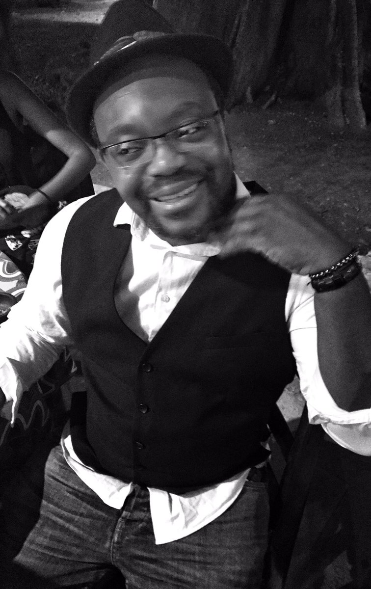 AbidjanLit's tweet photo. Soir1 #AteliersDeLaPensee. #LaPenseeEnMouvement, film de Jean-Pierre #Bekolo. Souvenirs et clés pr penser #decolonialite #Afrique-#Monde https://t.co/pBSOmi8Biu