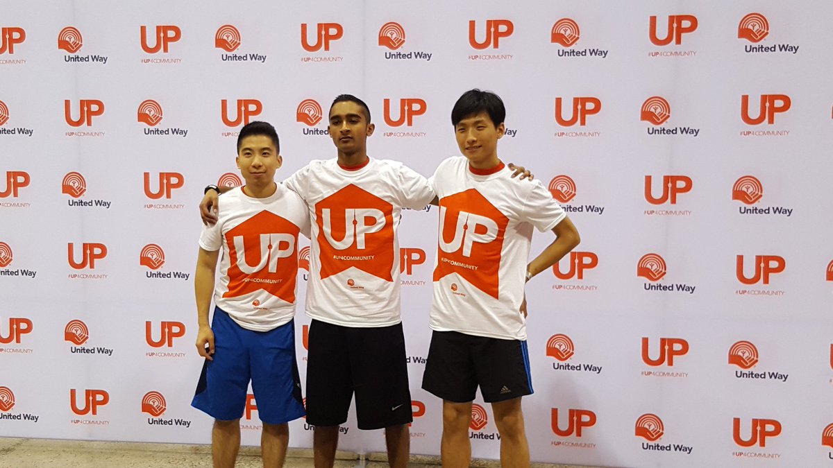 SenecaCampaign's tweet photo. We've got some fast climbers! Go #TeamSeneca go! #SenecaUW @SenecaCollege https://t.co/rzfgBo7EIe