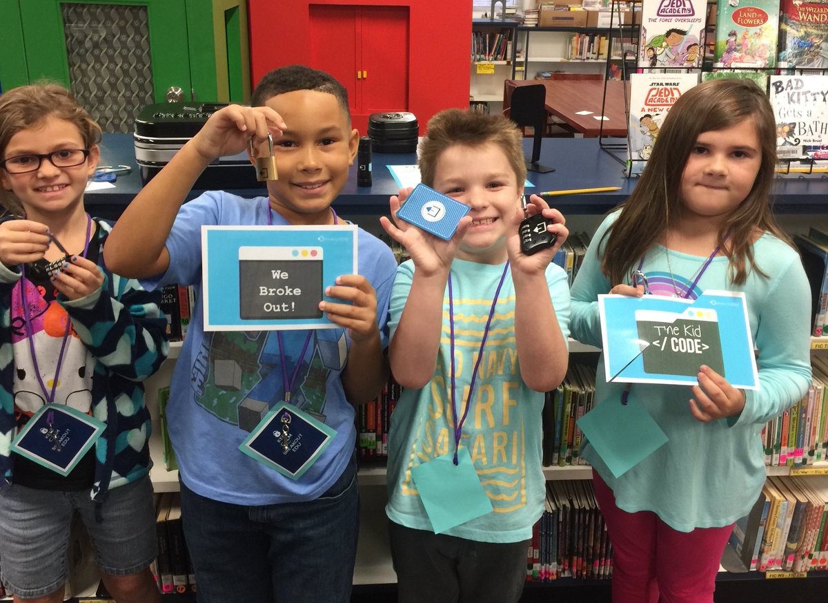 MTCESLibrary's tweet image. Fabulous time facilitating @breakoutEDU @MtCarmelElem #KidCode with 2nd GrSs Mr. White’s class
