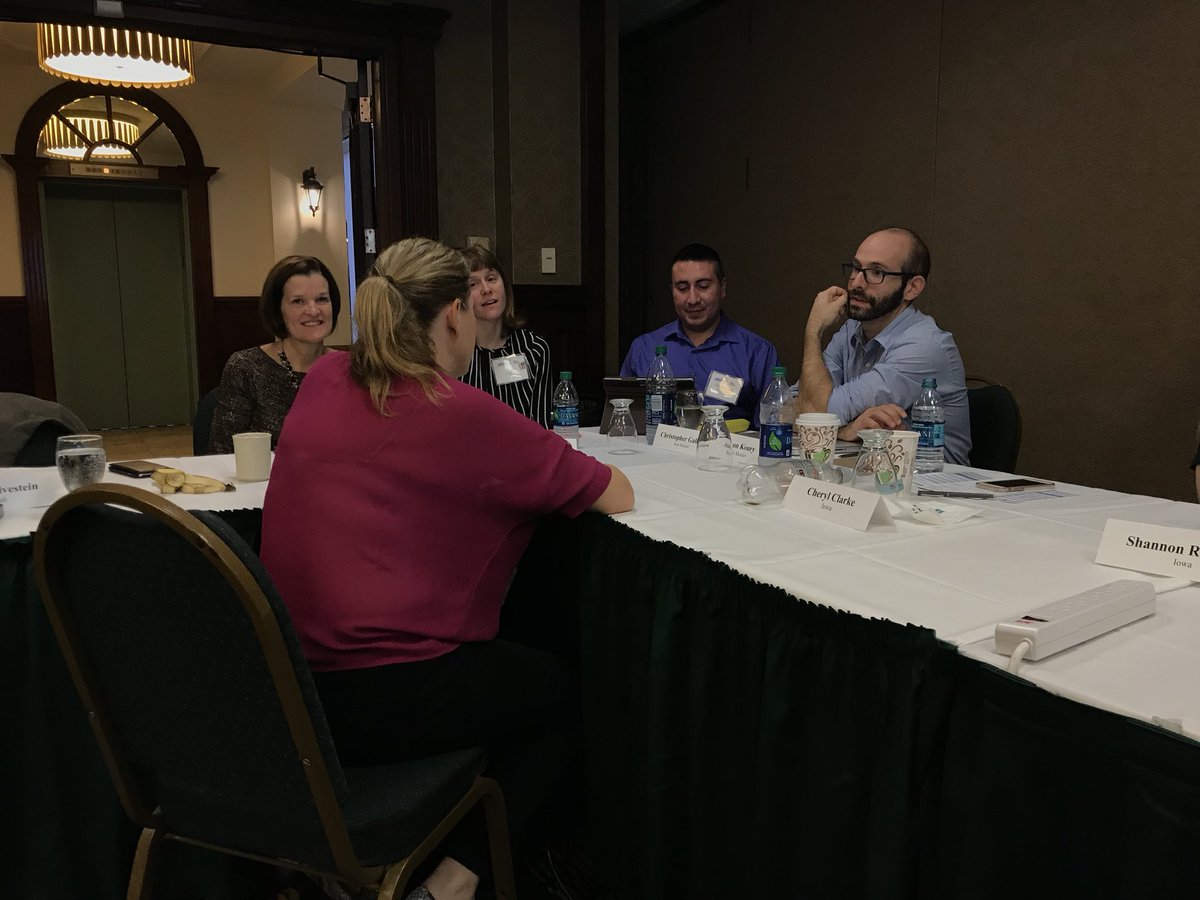 uga2uk's tweet photo. Focusing on diversity, inclusion. AM session, State Affiliate Presidential Officer Retreat. #Dallas1 @ASHPOfficial https://t.co/4D8k3cQOBZ