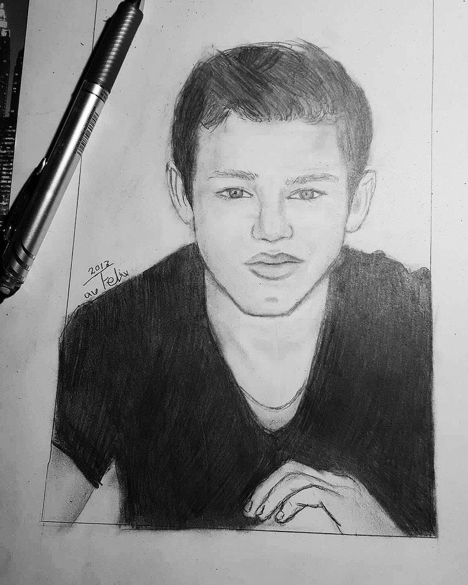 fillesu96's tweet photo. @gavinmacintosh what do you think? I have made this #drawing for you 😊
#gavinmacintosh https://t.co/2ypqbt6yJW