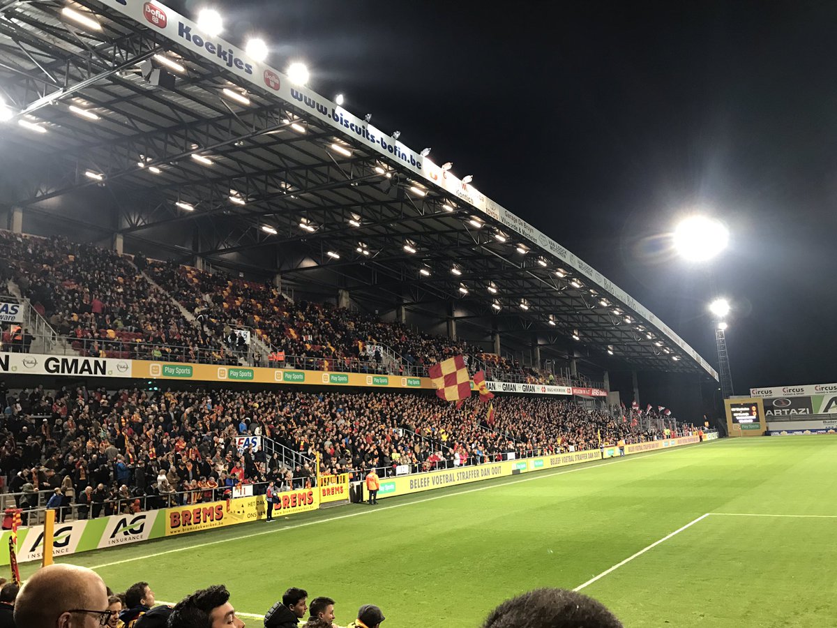 FRF1980's tweet photo. Daar staan we dan. #kvmkor https://t.co/hoVjlY7VpN