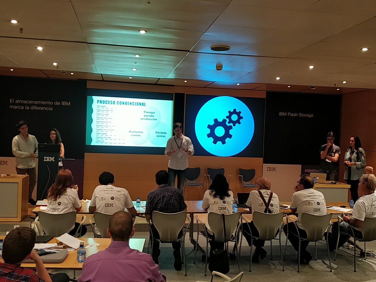 morenariz's tweet photo. #CIC_Hackathon Fábricas conectadas para detectar incidencias y mejorar el rendimiento con @IBMWatson https://t.co/tS5TU5slxk