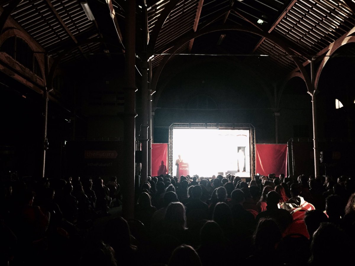 TheFutureEvent's tweet image. Ilse Crawford on The Future Stage #thefuture17