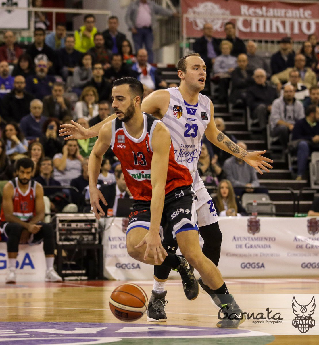 CoviranGranada's tweet photo. ¡¡Final del partido!! ¡¡Tercera victoria SEGUIDA!! Coviran Granada 73-54 @cbhospitalet. ¡¡ARRIBA PALACIO!! https://t.co/yOzAvP0gMG