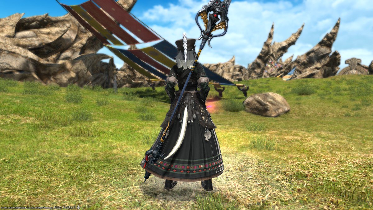 ミコト ベイルズ Lv65idバルダム覇道の竜騎士装備です 遊牧民風ですね 66lvでドラゴンサイトっていう味方1人と自分を強化できる技を覚えるんですが 竜騎士ではptメンバーを指定して実行する技が初めてなので ちょっと戸惑います タンクをやっている