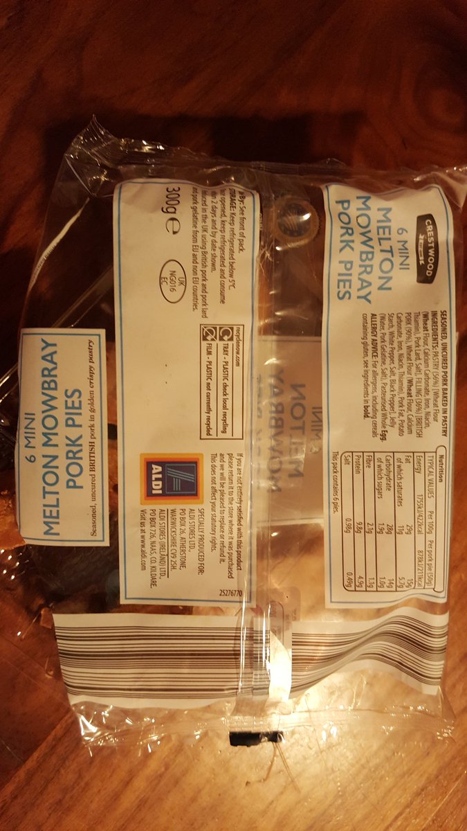 PAlbones's tweet photo. PLEASE SHARE Gloves in pork pies - Awful customer service ! #aldi #aldiuk #crestwood #donoghue-v-stevenson #awfulcustomerservice #healthrisk https://t.co/E9W2zM6gsB