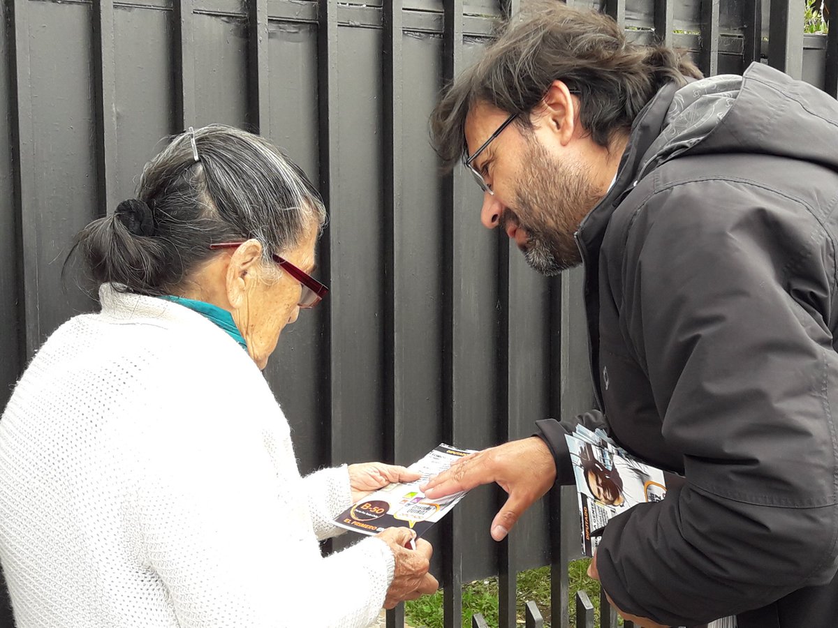 nuble_pais's tweet photo. La gente quiere ser parte de las decisiones sobre el territorio. Para #Ñuble, #Yumbel y #Cabrero, @Cristian_Quiroz diputado 🗨B-50✍☺ https://t.co/wuKJqY4j8X