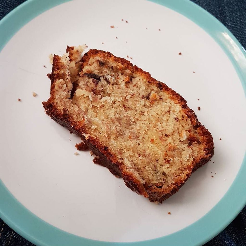 danieljmorse's tweet photo. As #delicious as it looks! #BakerDan #banana #chocolate #loaf #foodpics #bakingfun #cooking #dessertstagram #cake #tasty #eat #eating #instโฆ https://t.co/1nrH0iEAWj
