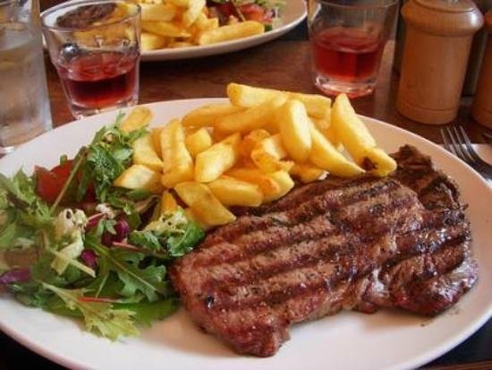 SocialDiaryMagz's tweet photo. What a divine platter of steaks with fries and beautiful veggies salad#healthyeating #habits #makeresults #socialdiary #SocialDiaryMagazine https://t.co/HoJD3KuRrJ