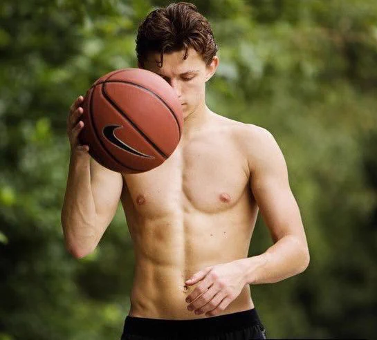 日本よこれが本当の筋肉だｗ日本の細マッチョは全然マッチョじゃないｗｗｗ