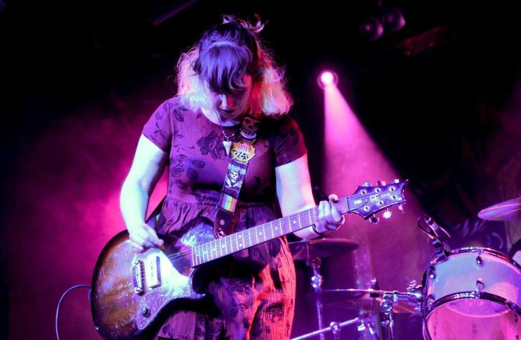 Gifted: Sister Ghost, Born Only Yesterday, The Sea, Close By and LetGo Dive- The… ainecroninmccartney.com/2017/11/04/gif…