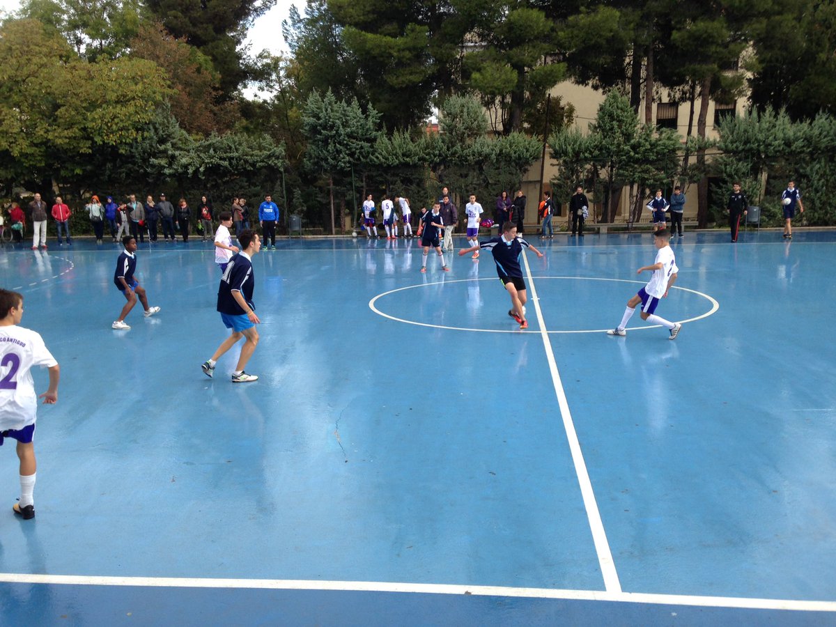 BorjaVadillo's tweet photo. ⚽️Gran partido de nuestros cadetes @Distrito11fs a pesar de la derrota contra Casco antiguo. 4-2⚽️#SMAMadrid https://t.co/NRUroFor9n