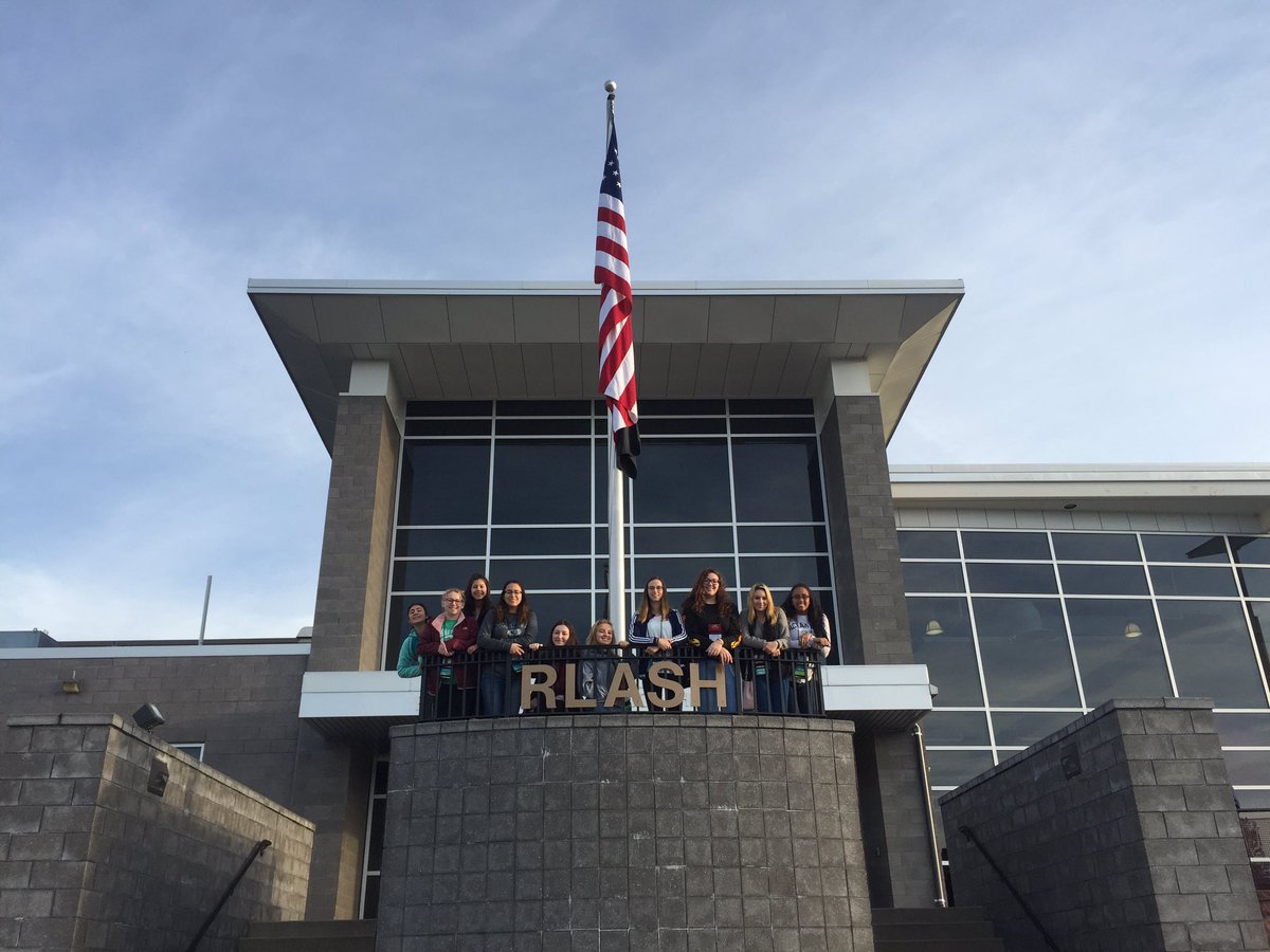 FrauPaulWest's tweet image. Thanks for a great conference! @RedLionStuCo @PASC2017 #EveryProblemHasASolution @pmwestsc