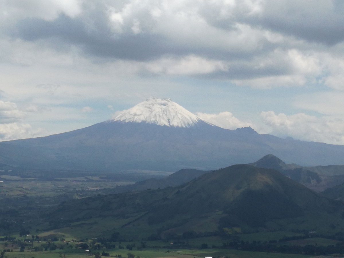 XimePonceLeon's tweet photo. #Cotopaxi desde el #Pilongo 3970 msnm
#AllYouNeedIsEcuador
@fcponce @rodoponceleon @GiselaCaranqui https://t.co/JYbswPfoTZ