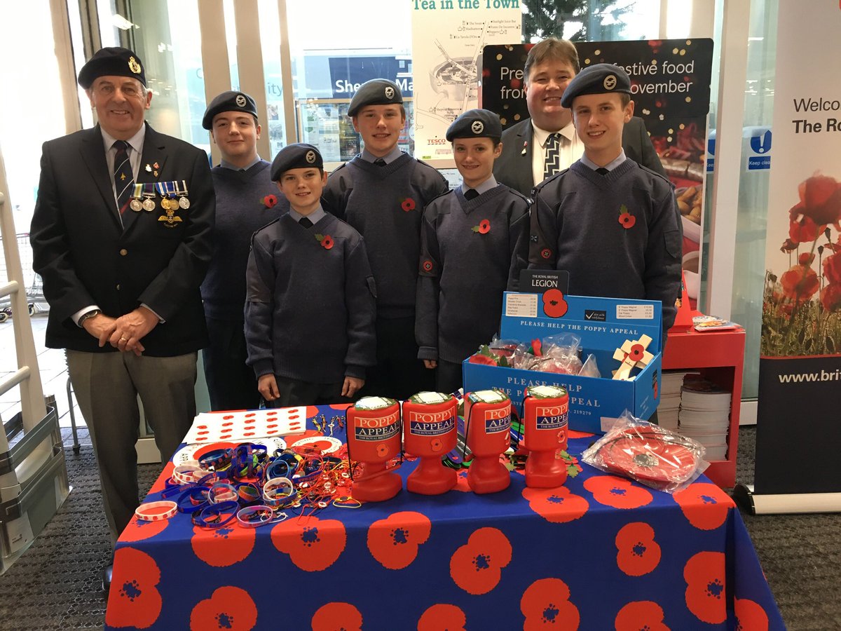 1182 (Shepton Mallet) Sqn out on the Poppy Appeal in Shepton today
<a href="/1182atc/">1182 Squadron ATC</a> <a href="/ComdtAC/">Commandant RAF Air Cadets</a> @SWRegionMCO @MediaDevSom