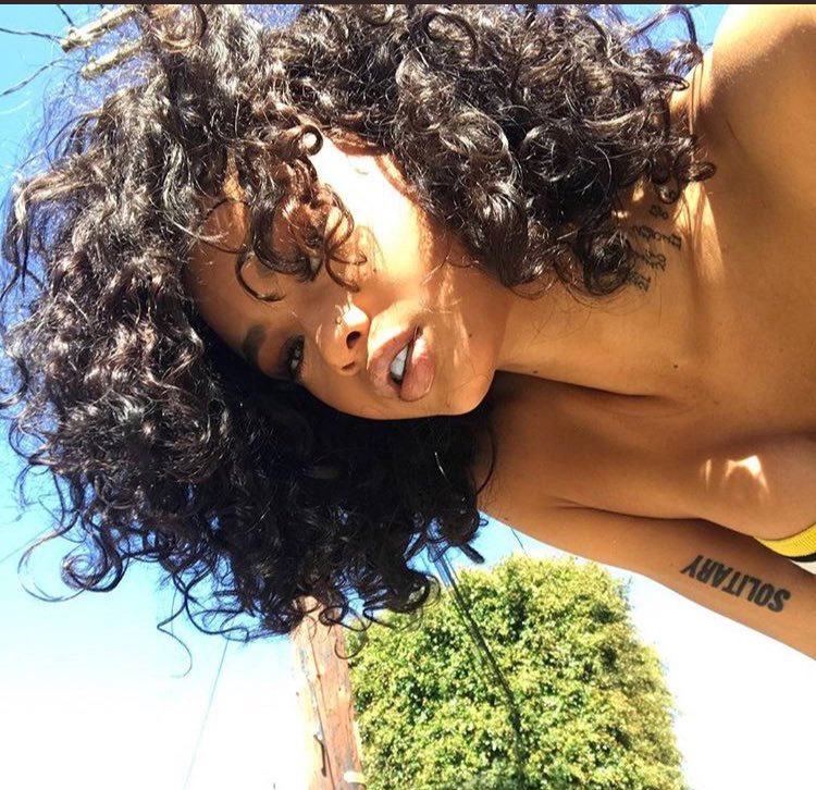 Rt this !! I need friends babes😘✨.