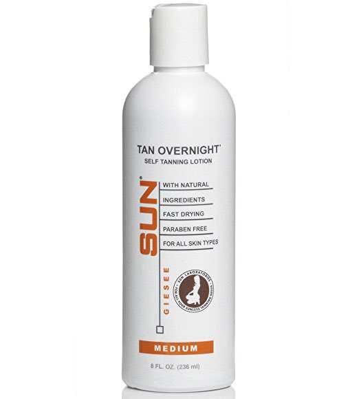 _smelanie's tweet photo. I tried this self tanning lotion by @sunlaboratories &amp; it's awesome! It dries fast, wasn't streaky, &amp; didn't leave my skin appearing orange https://t.co/TYOJIxDSAl
