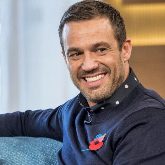 jamielomas1's tweet photo. #NewProfilePic https://t.co/GnsEurnefZ