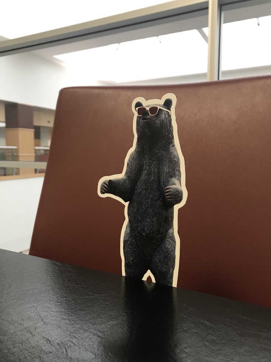ACUIRegionII's tweet photo. @MSU_PSU &amp; @ThePSUBear - Thanks for sharing ways that we can enhance community by creating a more virtual union! #RegionII17 #showmeACUI https://t.co/zpVDv9t5hv