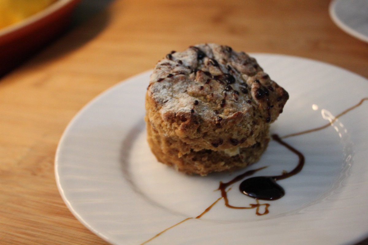 WyvisBoutique's tweet photo. #Treacle #Scones for #BonfireNight2017 so yummy
#DiscoverClacks #DestinationStirling https://t.co/TjJ5VmbaH2