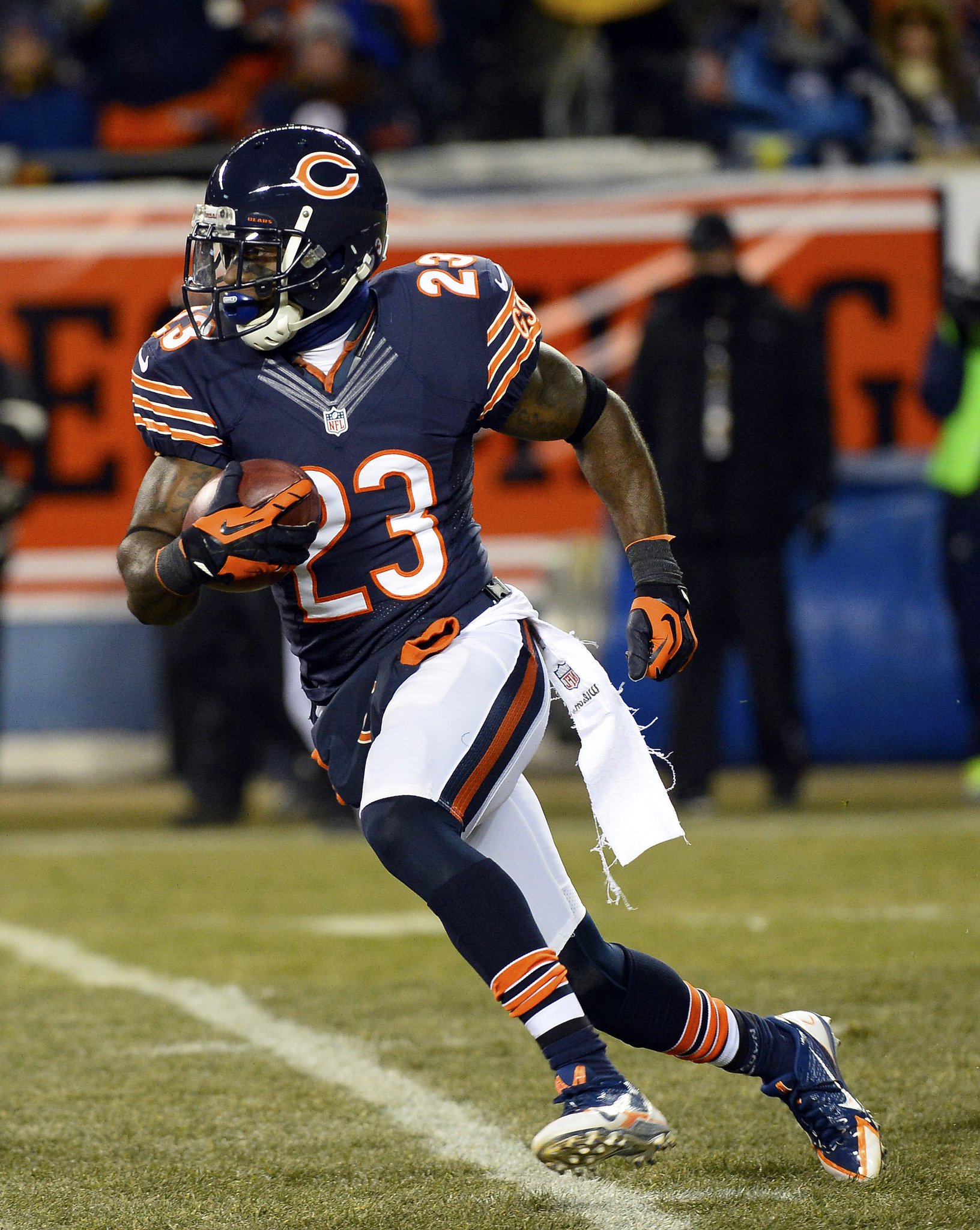 Happy Birthday to Devin Hester who turns 35 today! 