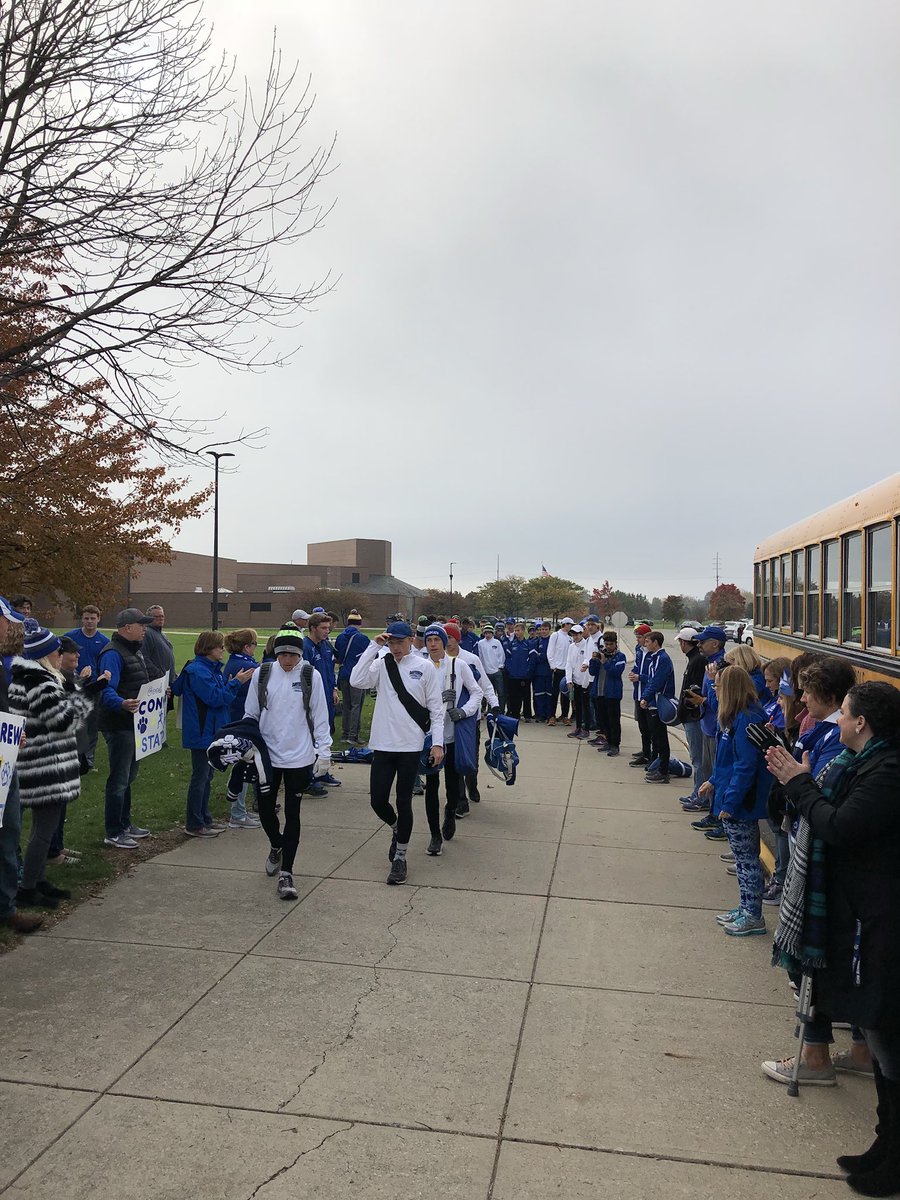hd_athletics's tweet photo. Good luck to our Boys XC team as they head to state! Today @ 3pm - National Trail Raceway! Let’s go Cats! https://t.co/SwT4PprCEf