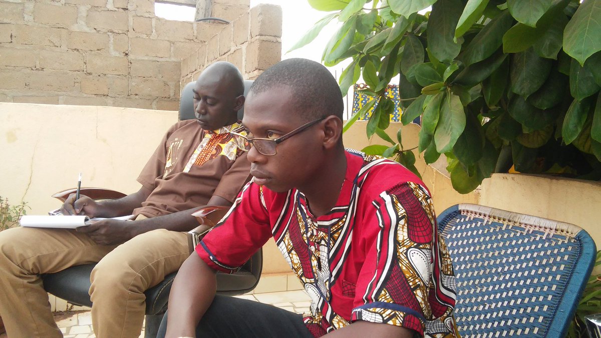 causerie-debat sur la citoyenneté et le vivre ensemble ...avec les jeunes du CADH/JPA/ACORD..