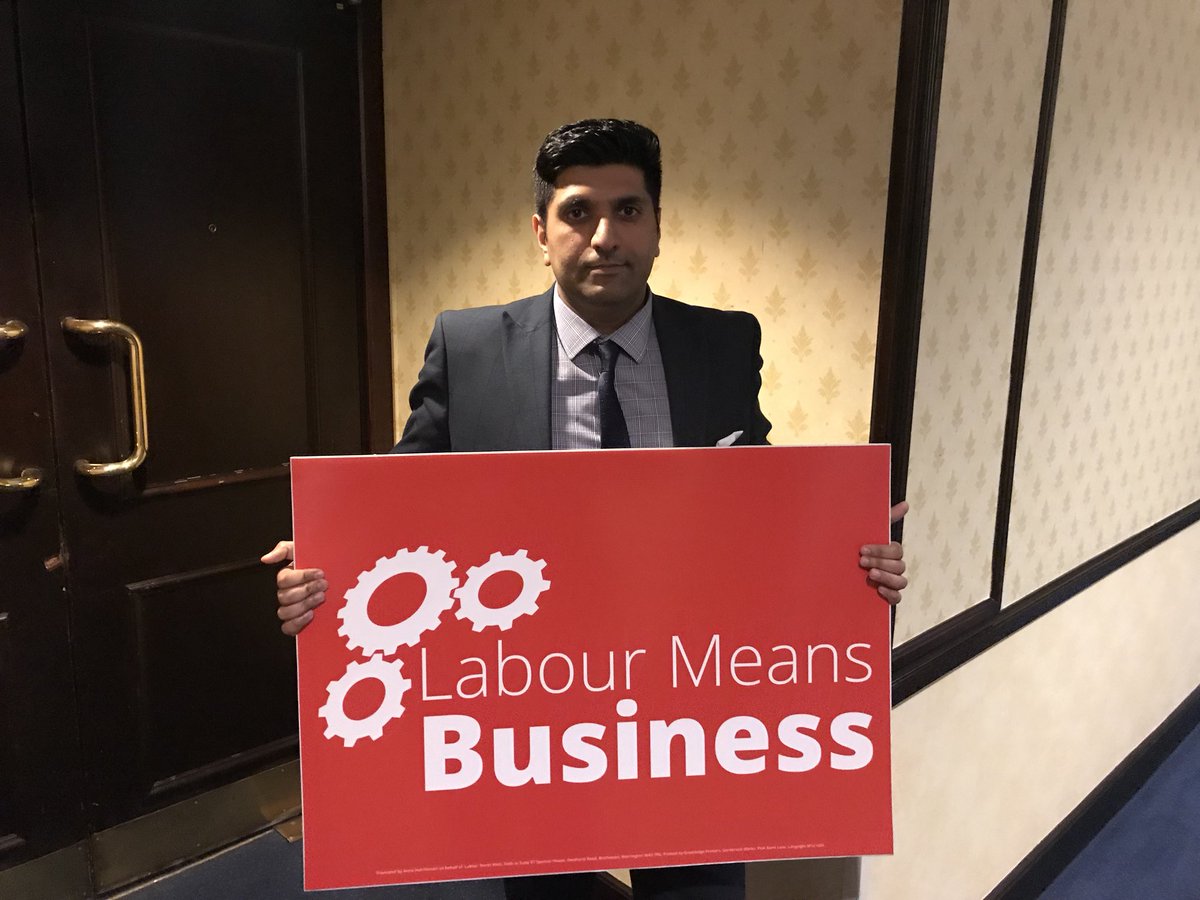 LordWajidKhan's tweet photo. Just arrived to speak at the @LabMeanBusiness fringe at #LabNW17 in sunny Blackpool https://t.co/uKIiBkMSf8