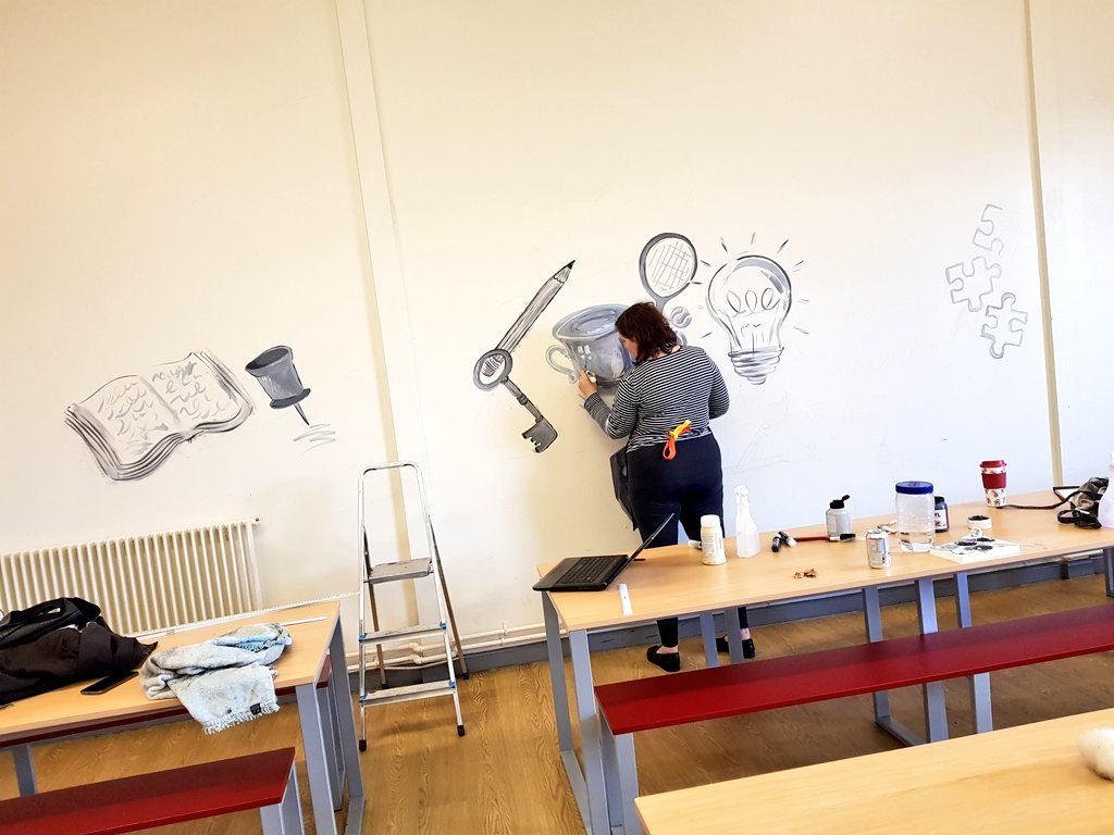 WestleighArt2's tweet image. Miss Marsden working her magic on the new school mural #workinprogress #thewestleighway ✏👩‍🎨