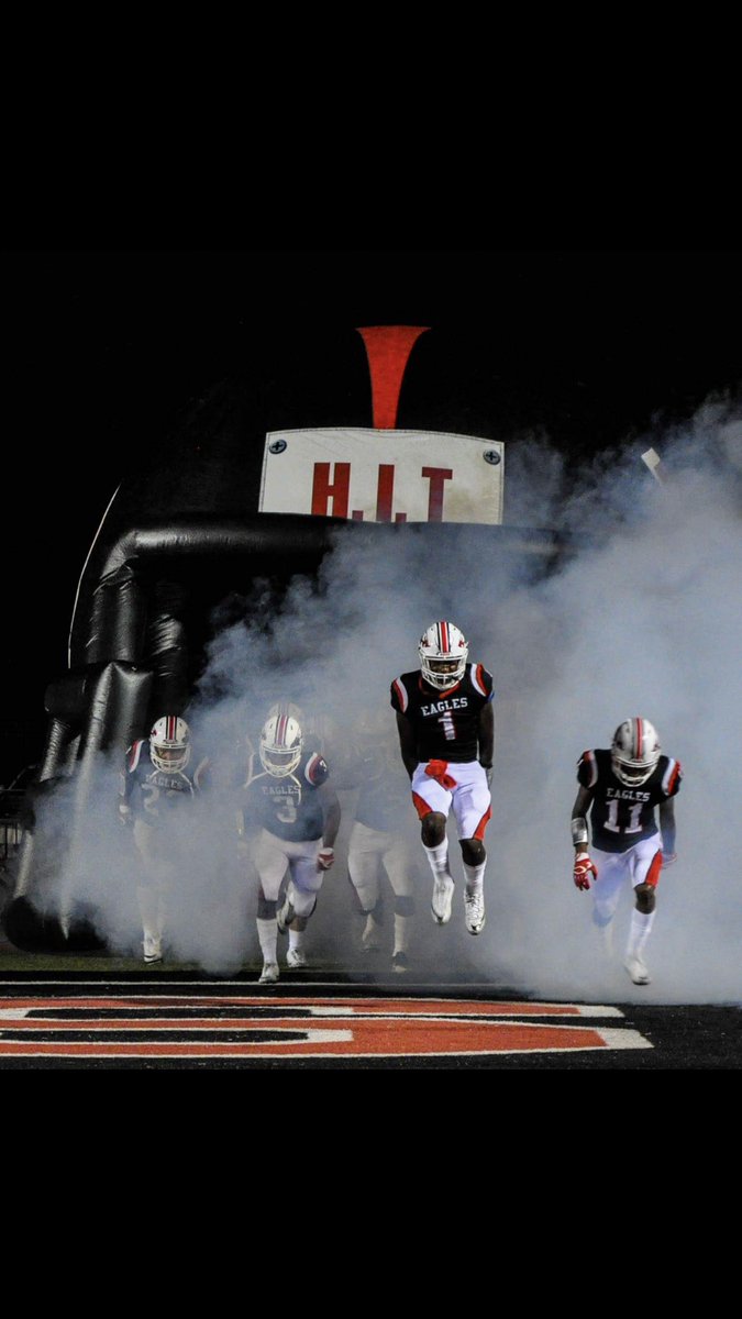 RuskAthletics's tweet photo. That feeling when you go 8-2 and are ready for the playoffs to begin! Second season starts soon!! https://t.co/30wVOl6aj7