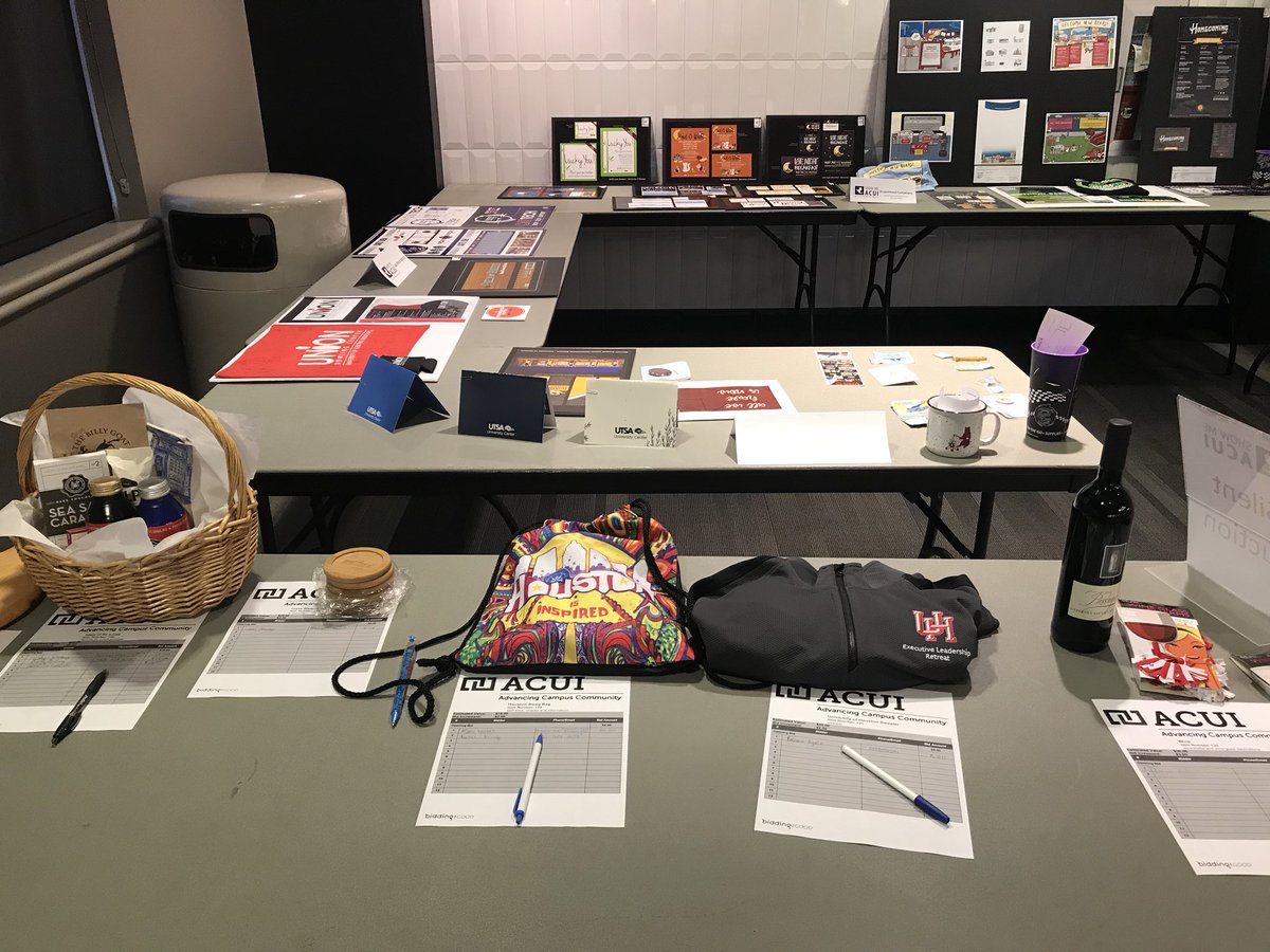 ACUIRegionII's tweet photo. Lots of great items to bid on at the Silent Auction! Bidding ends TODAY @ 6:30. Head to Ballroom East to see more. #RegionII17 #showmeACUI https://t.co/TlZonx45Vz