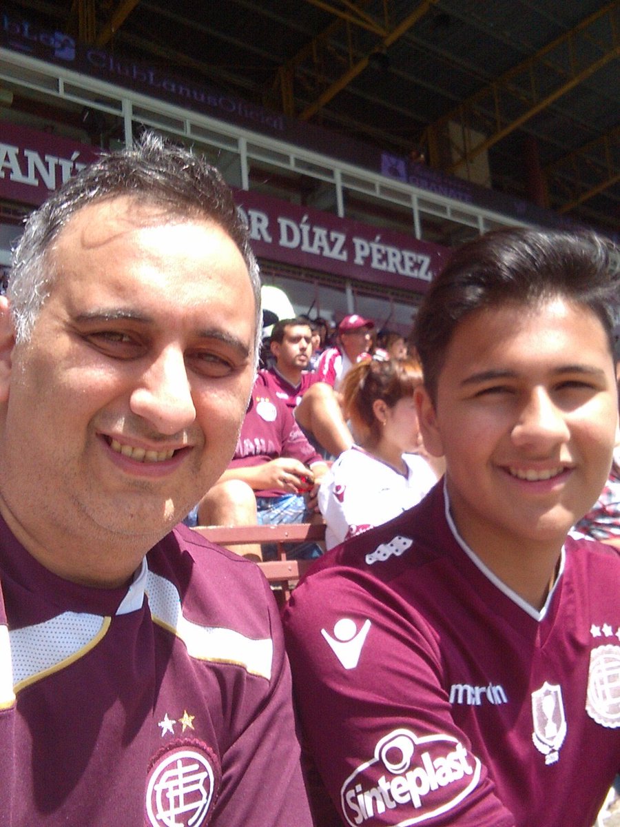 lucasgrana14's tweet photo. #Esquiu #Sol #Lanus #Finalistas https://t.co/Xw0muwp7jd