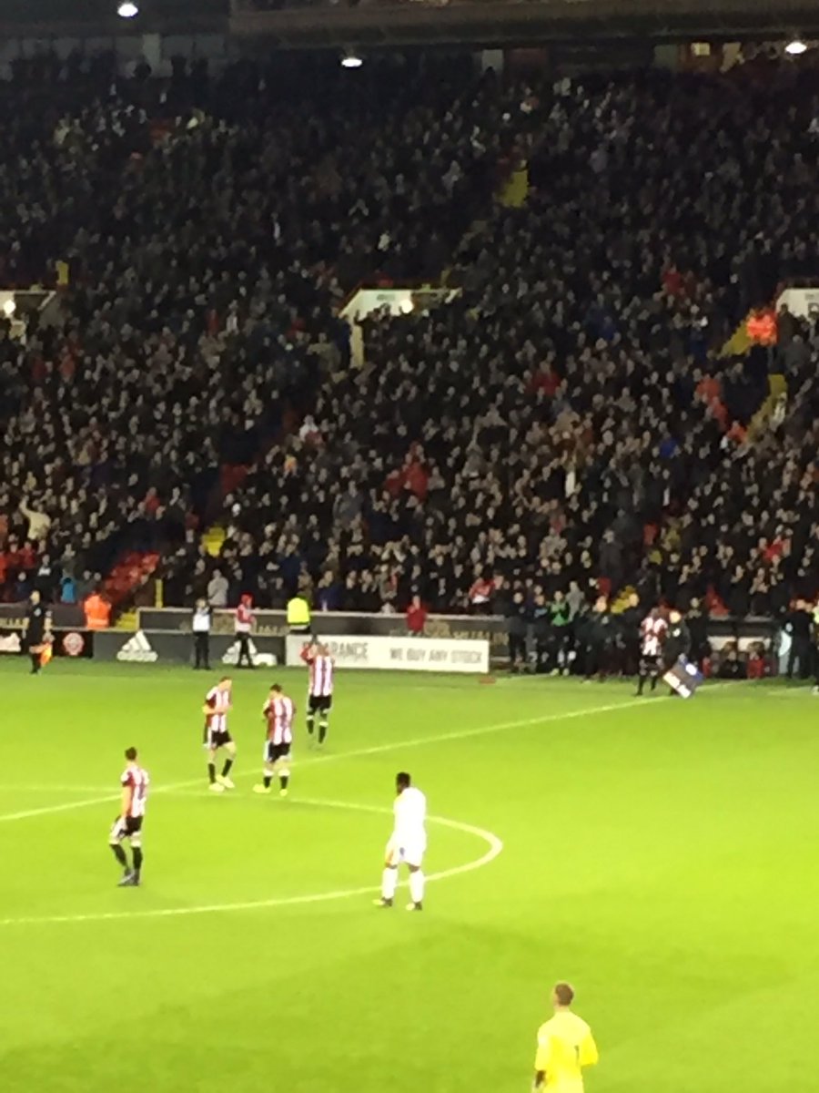 PeterMcGrath111's tweet image. @SUFC_tweets @RadioSheffield Chris Wilder &amp;amp; the team give us belief #oneteam #belief #workforeachother
