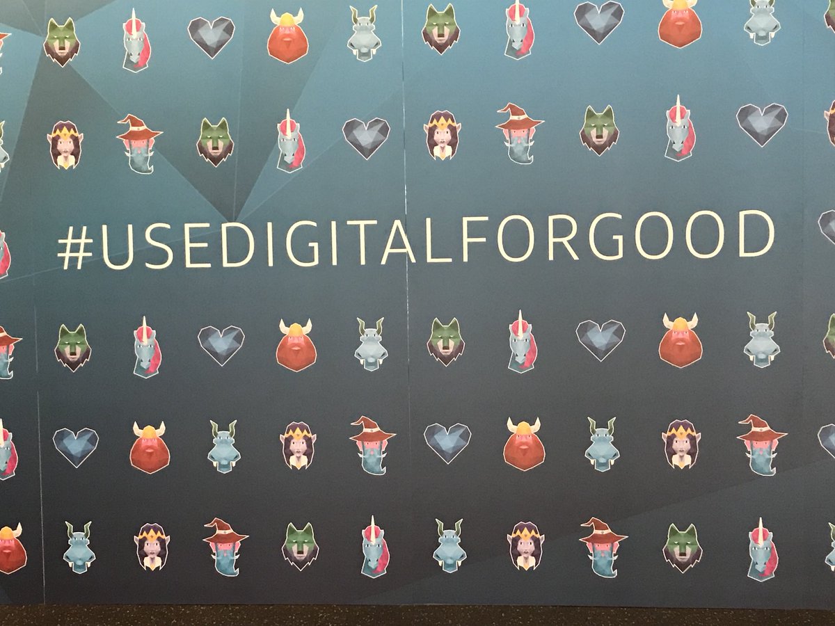 MissV1980's tweet photo. Excited to be at my first @GiftTheCode event #lifeatcapitalone https://t.co/PBHFvmX7WE