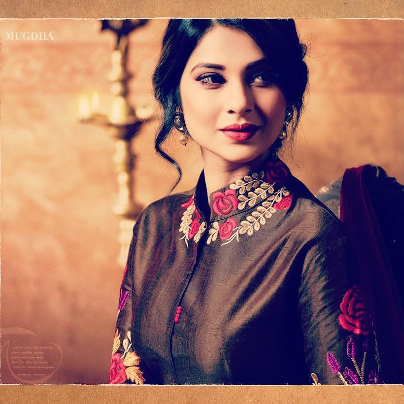 mugdhasuits tweet picture
