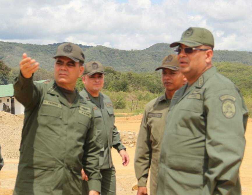 mindefensa_ve tweet media